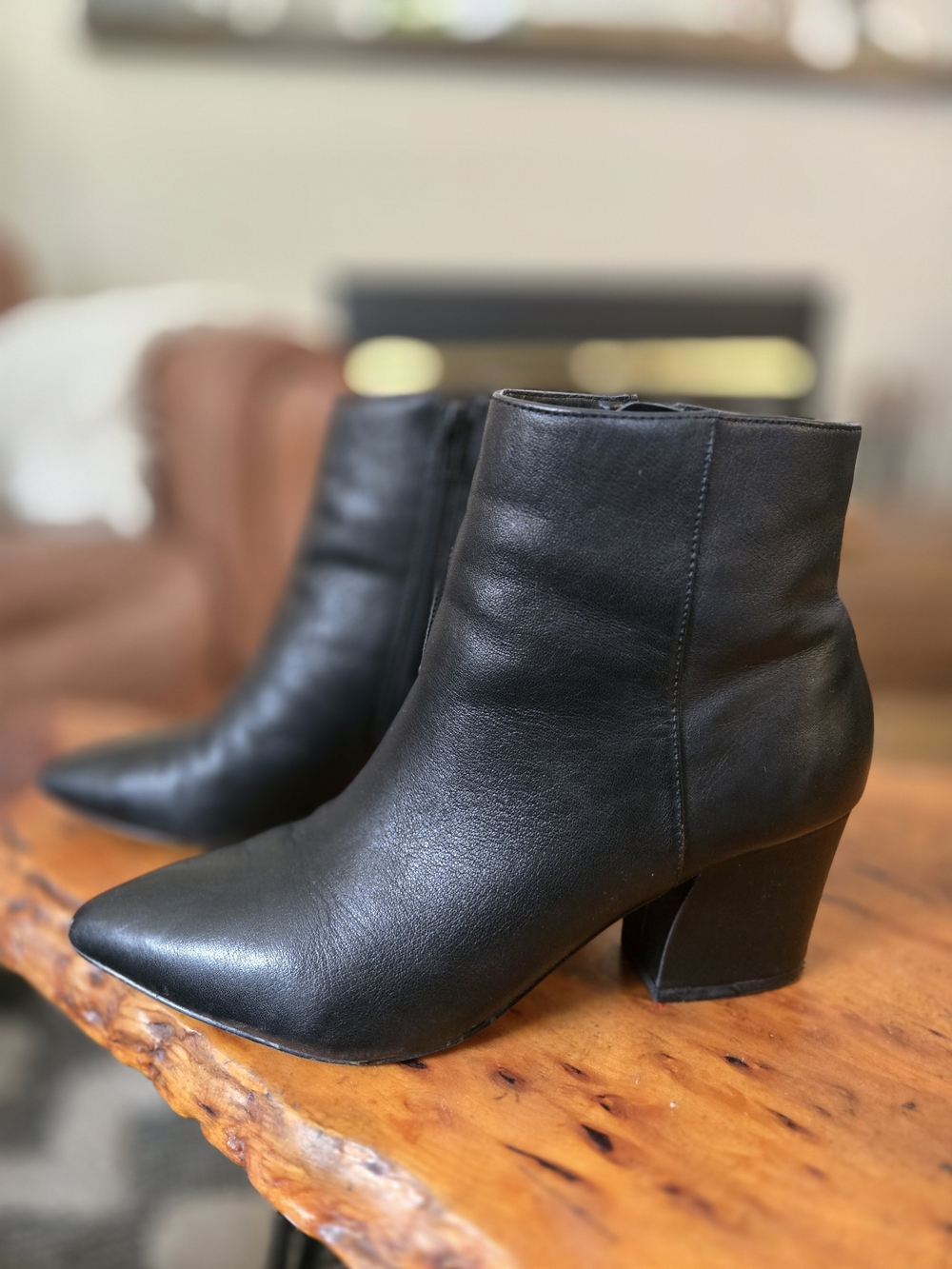 Steve Madden Black Leather Pointed Toe Ankle Booties